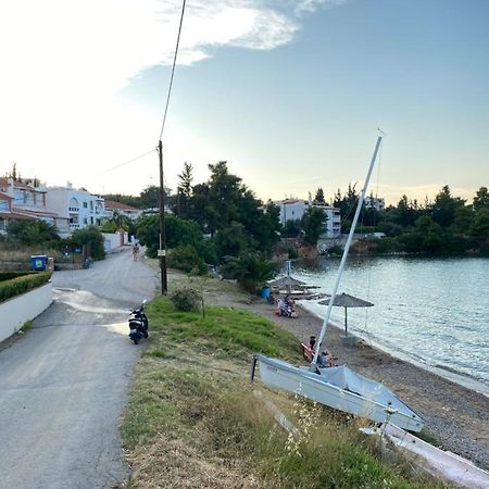 Seaside One-Bedroom On Chalkis Chalkida Exterior foto